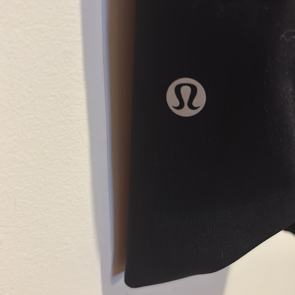 Lululemon Home Stretch Crop 19" Black size 10 - Picture 10 of 11